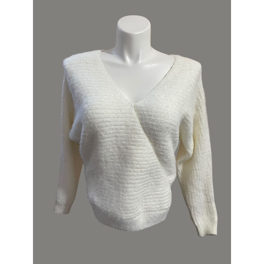 Red by BKE Fuzzy Cream V-Neck Faux Wrap Sweater Pullover Winter Cozy Size L